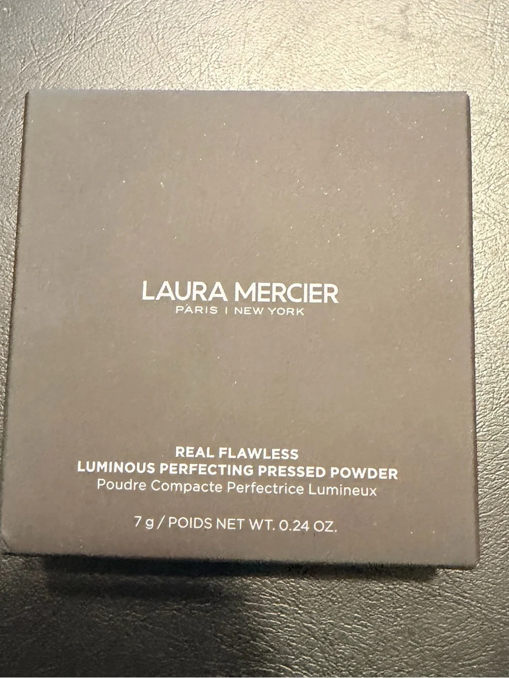 Laura Mercier Real Flawless Luminous Perfecting Talc-Free Pressed Powder FullSz